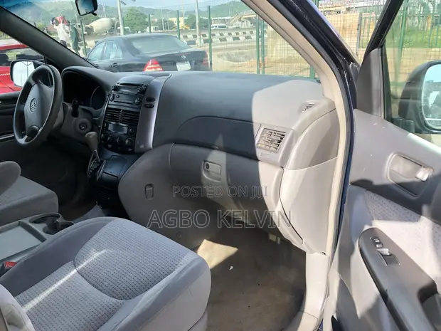 Toyota Sienna 2007 Shuɗi - 1