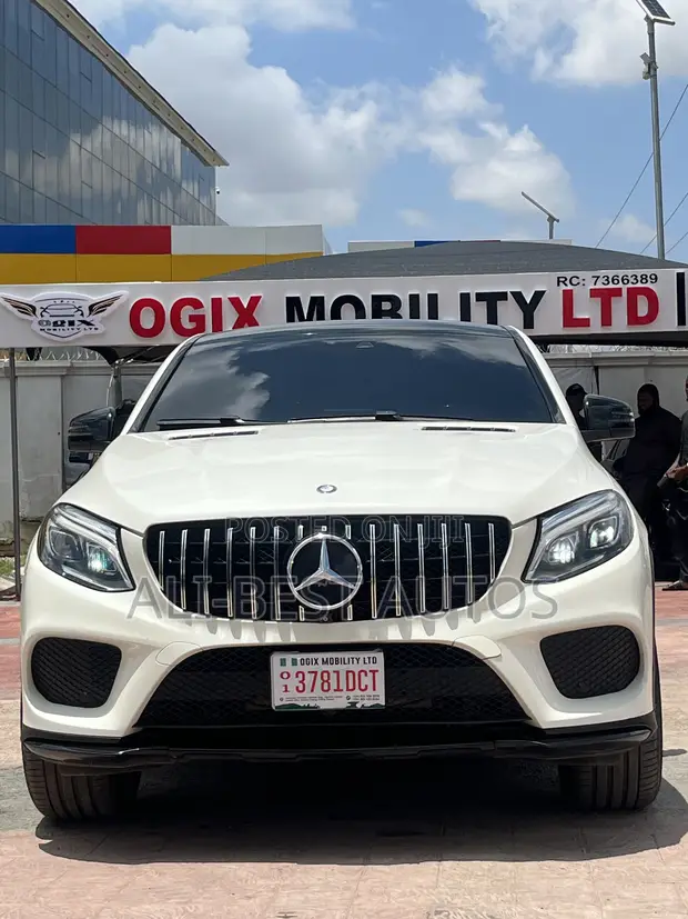 2017 Mercedes-Benz GLE-Class AMG GLE 43 - 1