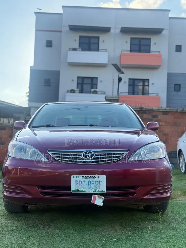 Toyota Camry 2003 Red - 1
