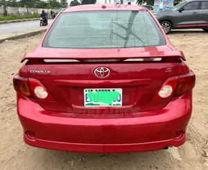 Toyota Corolla 2011 Red