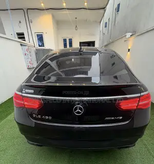 Mercedes-Benz GLE 450 AMG 2016
