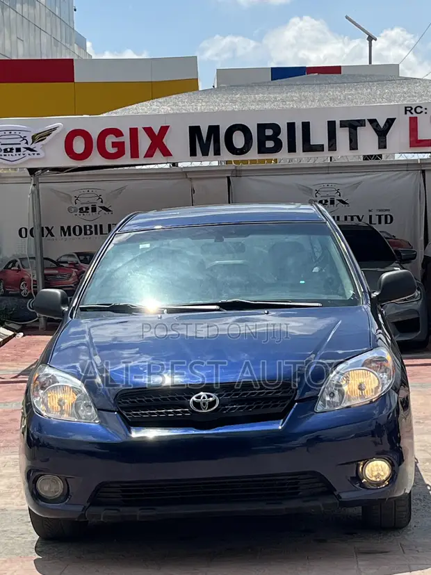 Toyota Matrix 2004 Blue - 1
