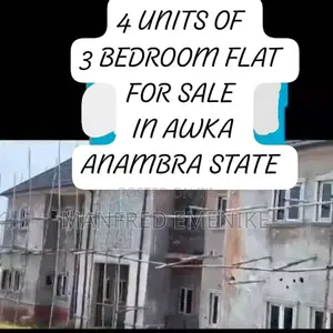 Rukunin Flats 4 na dakuna 3 don siyarwa a Awka
