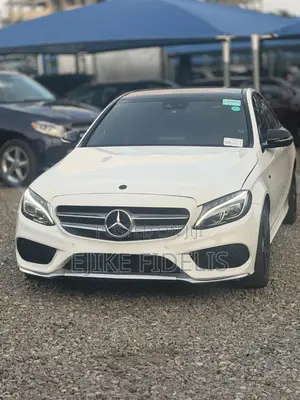 Mercedes-Benz C450 2016 Fari