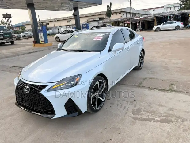 Lexus IS 2008 Off-White - 1