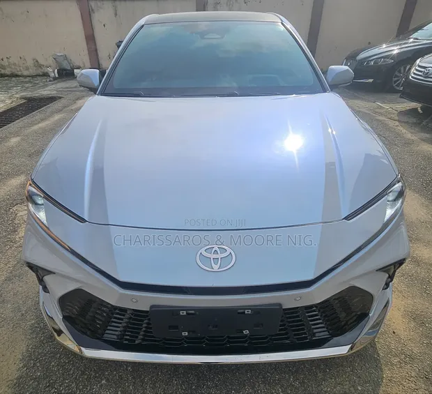 Toyota Camry 2026 - 1