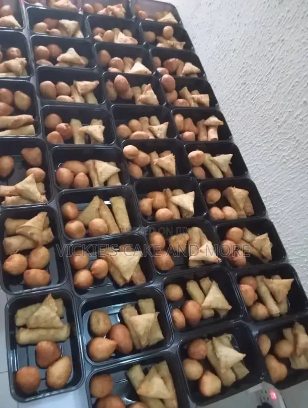 Tasty Small Chops Platter - 1