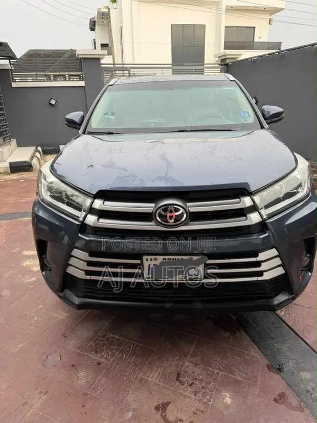 Toyota Highlander 2016 Blue - 1