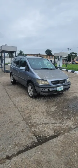 Opel Zafira 2004 Grey