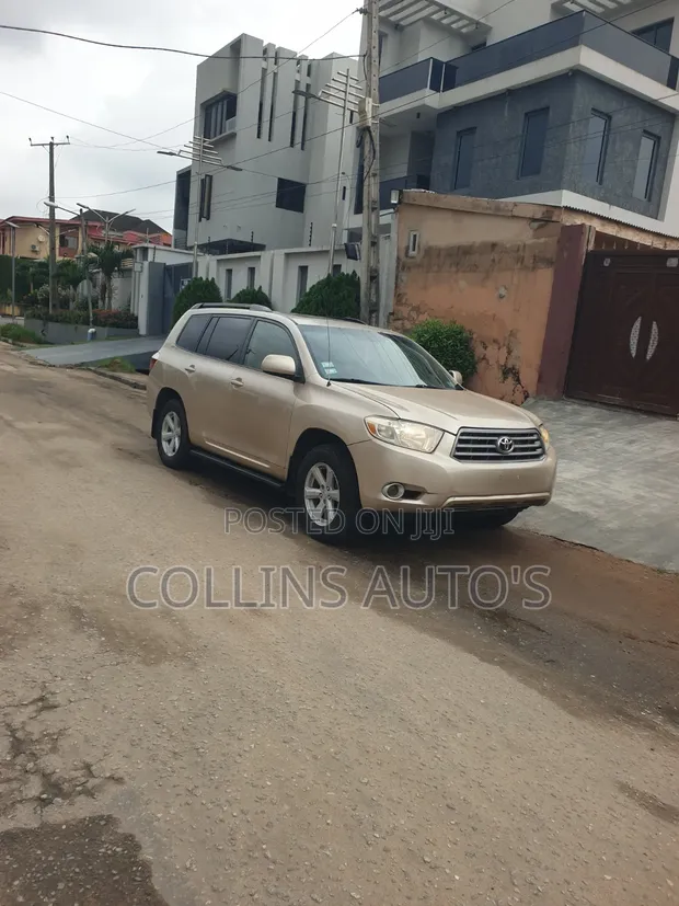 Toyota Highlander V6 2009 Gold - 1
