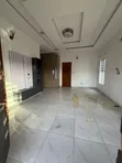 Gidan Kwana 1 na Raba a Ikota Villa don Sawa - 2