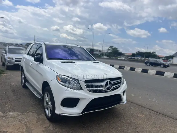 Mercedes-Benz GLE 350 2017 White - 1