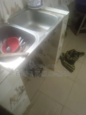 2 Bedroom Apartment don haya, Airport Road, Lugbe