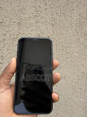 Apple iPhone XR 64GB Baki