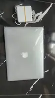 Apple MacBook Air 2017 8GB RAM 128GB SSHD - 1