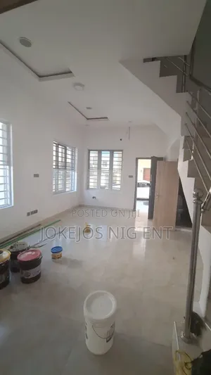 4-Bedroom Townhouse/Terrace don haya a Harris Drive, VGC