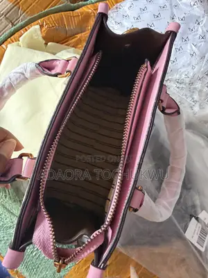 Elegant Pink & Cream Ladies Handbag