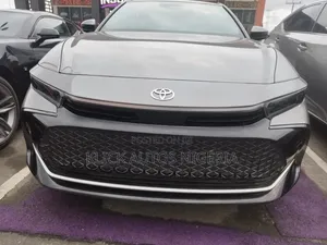 2023 Toyota Crown Limited - Kalar Gashi