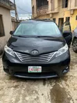 Toyota Sienna 2015 Black - 1