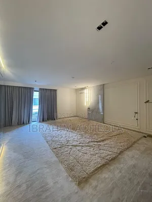 5-Bedroom Townhouse/Terrace in Banana Island for Sale