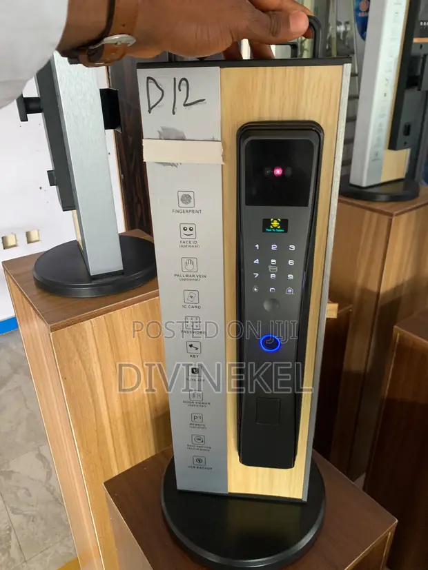 Yale D12 Black Beauty Smart Door Lock - 1