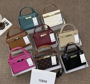 Jakunkuna masu inganci na P.W Collections