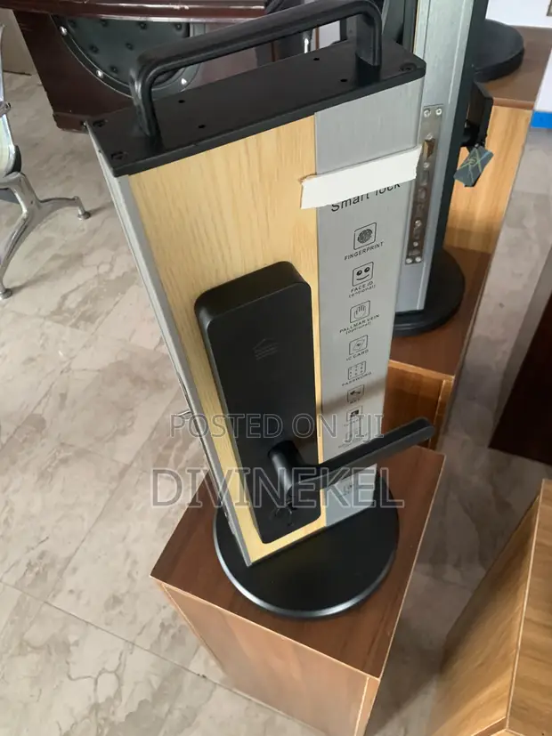 D12 Black Beauty Smart Door Lock - 1