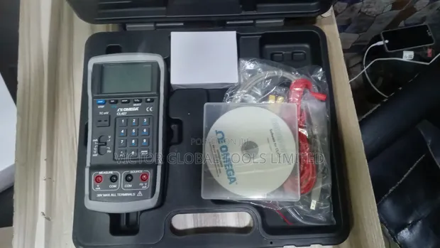 Omega CL427 Multifunction Calibrator - 1