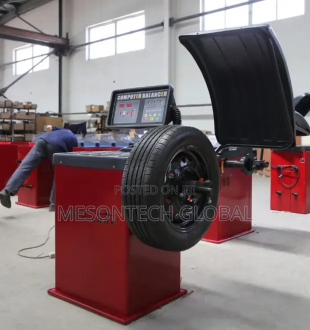 MESONTECH Automatic Wheel Balancer Machine - Brand New - 1