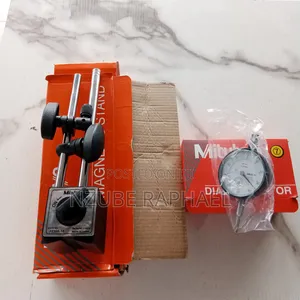 Mitutoyo Magnetic Stand with Dial Gauge