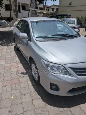 Toyota Corolla 2012 Silver