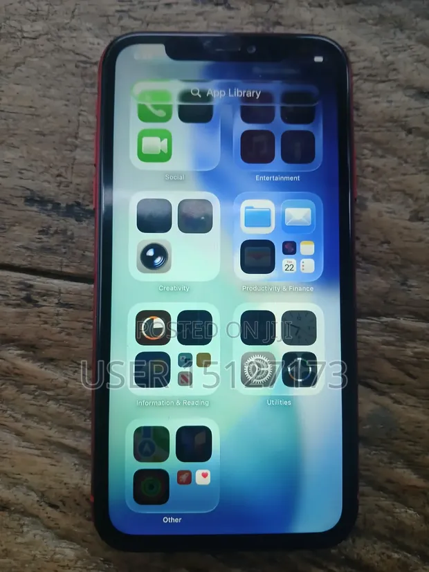 Apple iPhone 11 128GB Red (No Face ID) - 1