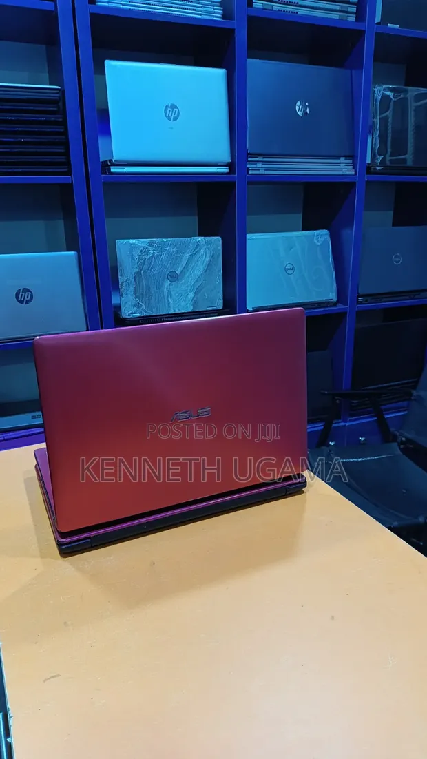 Asus F550CC Laptop 4GB RAM, 320GB HDD - 1