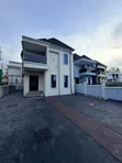 Gidan Kayan Saka 4 Bedroom Duplex a Carlton Gate, Akobo Don Siyarwa - 1