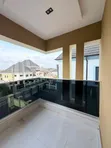 Gidan Kayan Saka 4 Bedroom Duplex a Carlton Gate, Akobo Don Siyarwa - 4