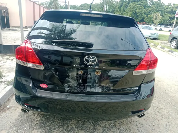Toyota Venza V6 AWD 2010 Baki - 1