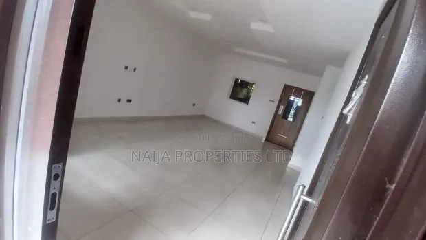3 Bedroom Bungalow don haya a Meridian Park Estate, Awoyaya - 1