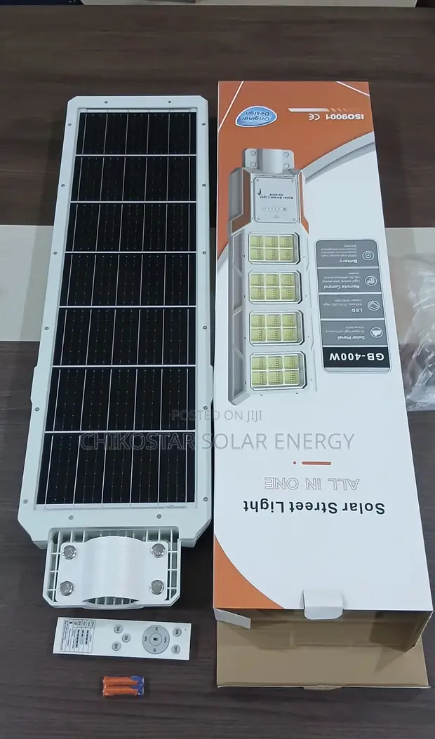 400W All-in-One Solar Street Light (GB-400W) with Remote - 1