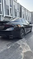 Toyota Camry 2018 Baƙar Fata - 2