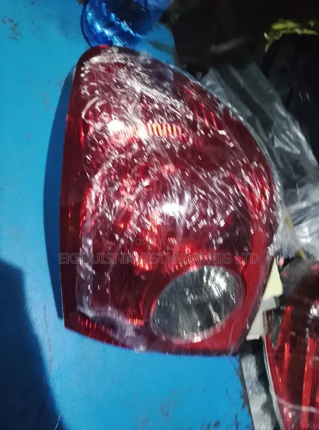 Brand New Tail Light for Toyota Corolla 2003-2005 - 1