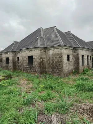 3-Bedroom Bungalow for Sale, Benin Road Abraka