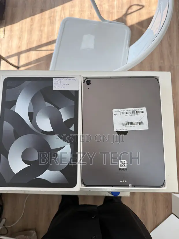 Apple iPad Air (2022) 256GB Grey - 1