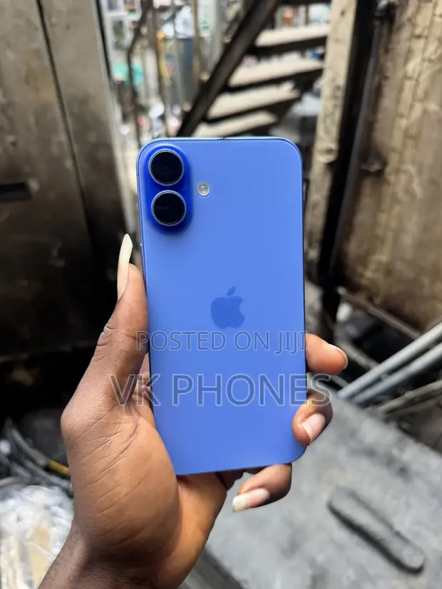 Apple iPhone 16 Plus 128GB Blue - 1