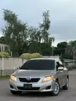 Toyota Corolla 2010 Zinariya - 3