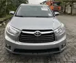 2016 Toyota Highlander XLE V6 4x2 SUV - Tokunbo - 4