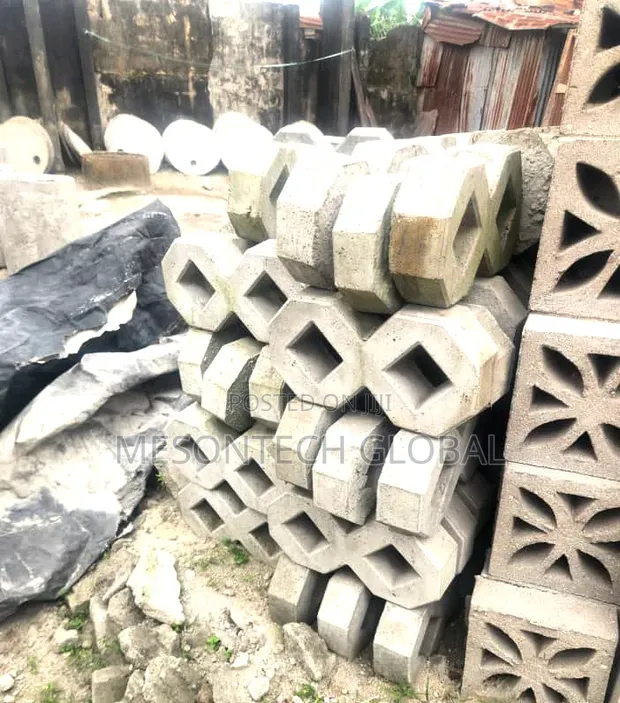 Interlocking Brick Mould - Figure 8 Shape - 1