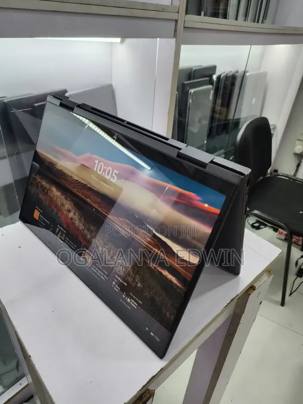 HP Envy 15-ep0xxx Laptop - Ryzen 5, 8GB RAM, 256GB SSD - 1