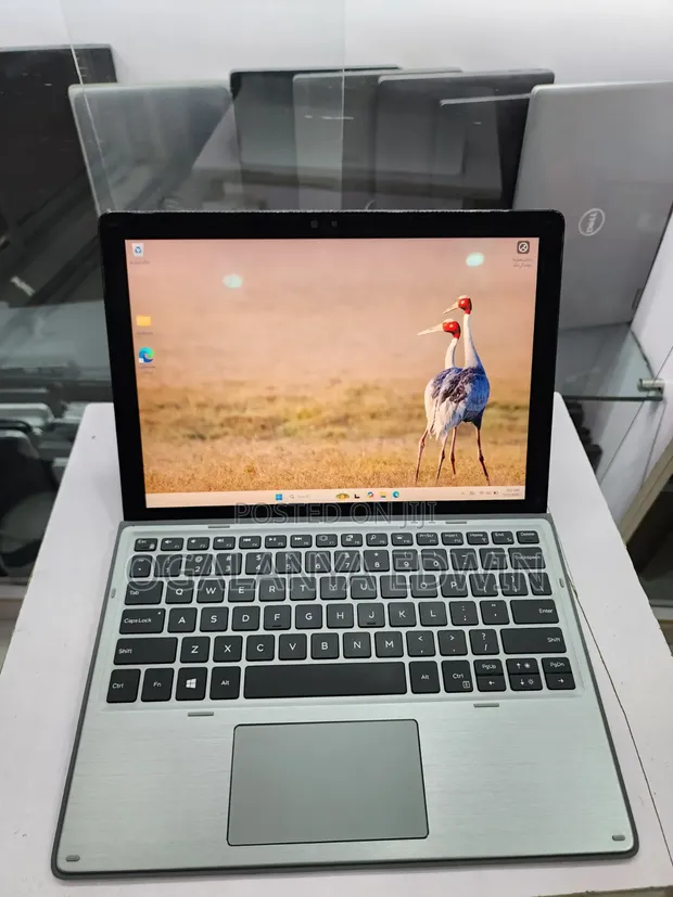Dell Latitude 7200 2-in-1 Laptop - 1