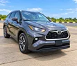 2022 Toyota Highlander XLE SUV - 2