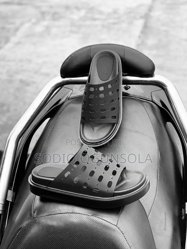 Quality Handmade Leather Slides - Size 42-44 - 1